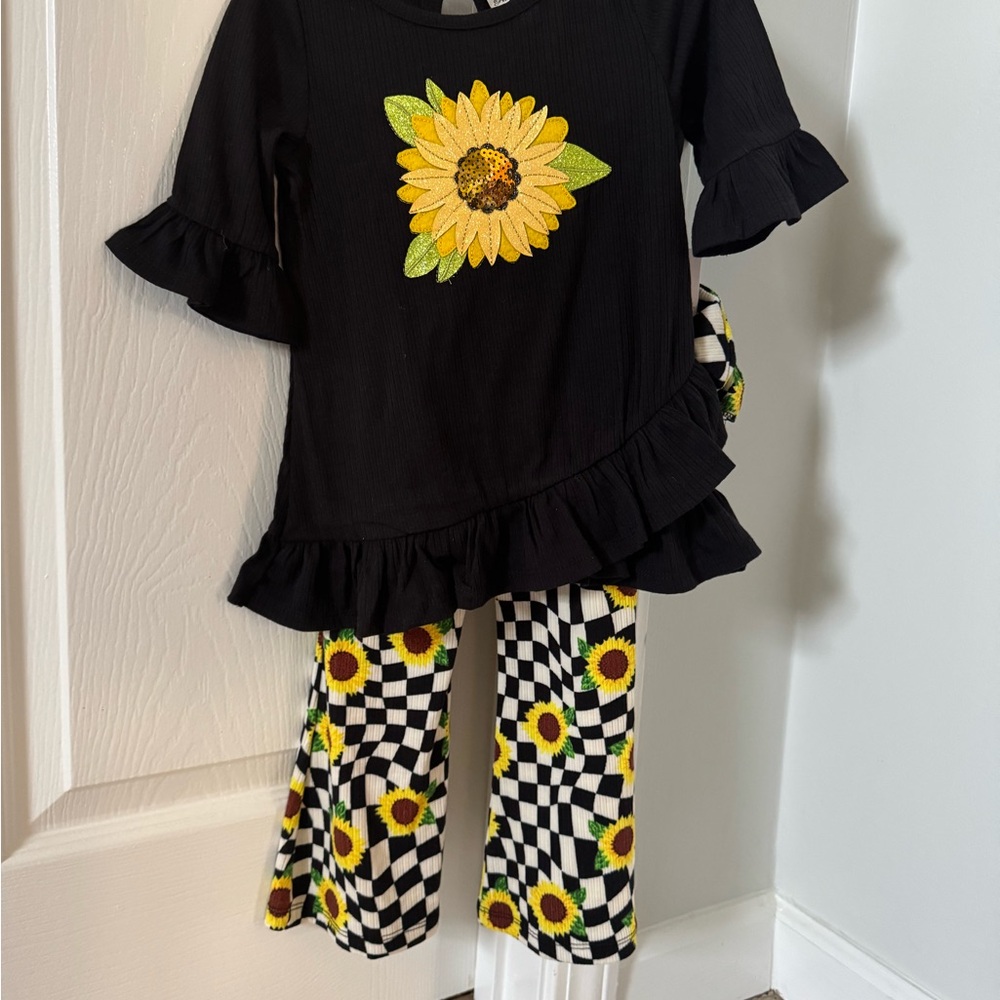 Rare Editions Sunflower Ruffle Top and Checkered Pants Set